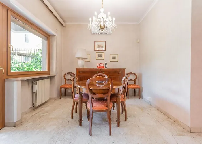 St Peters Garden 3 Bdr Apartment